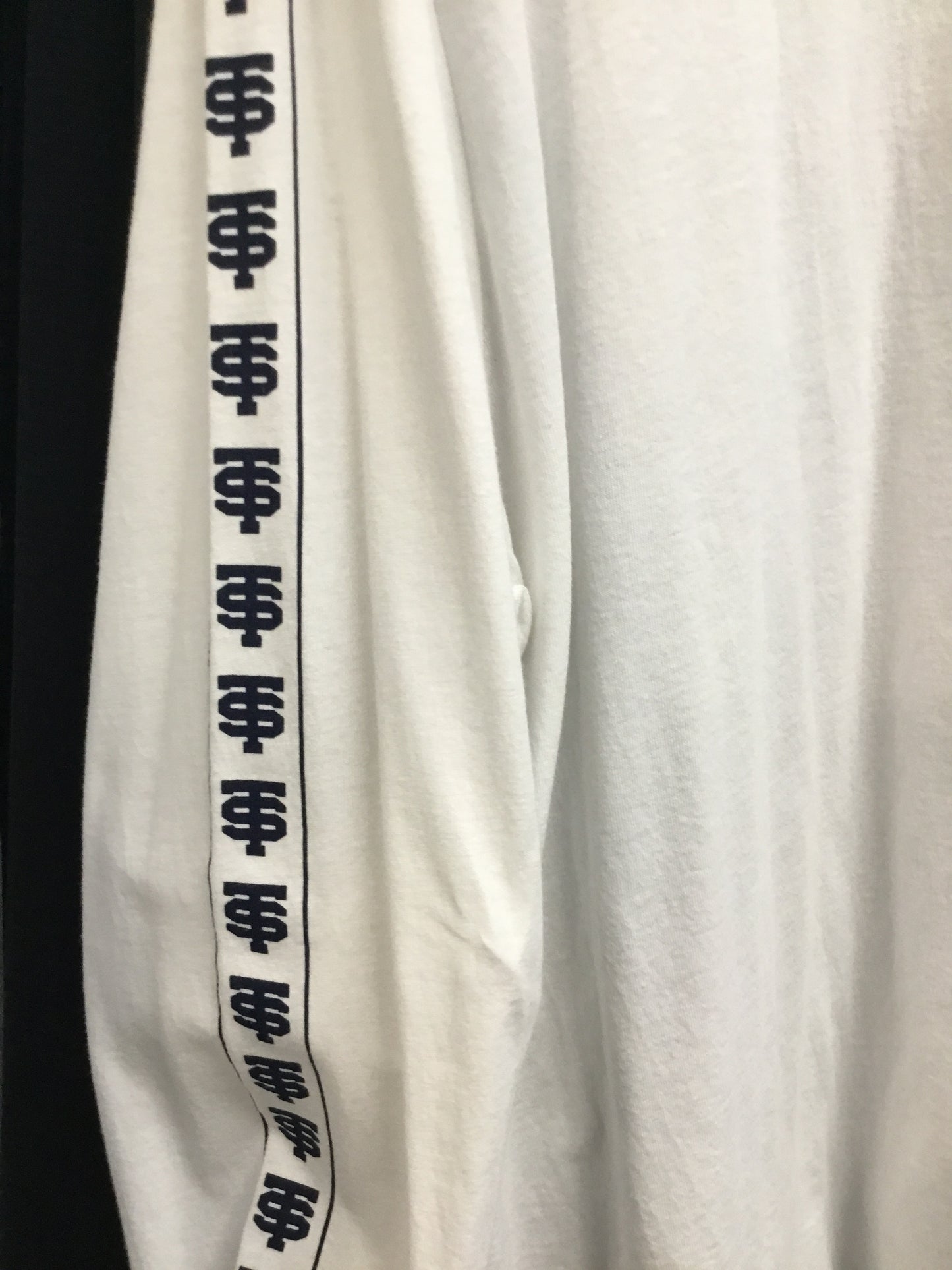 LEAGUE TURNBUCKLE LS TEE REPEATING LOGO XL