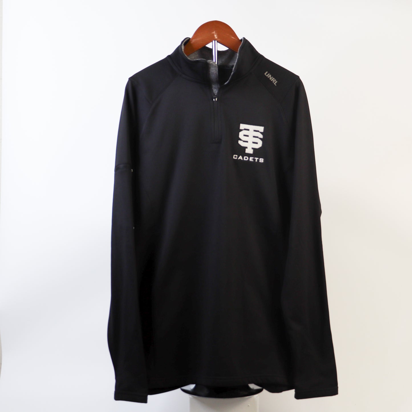 UNRL INTERLOCK QUARTER ZIP BLACK