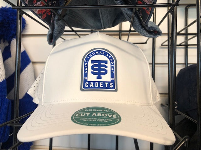 LEGACY WHITE ARCH CUT ABOVE BASEBALL HAT