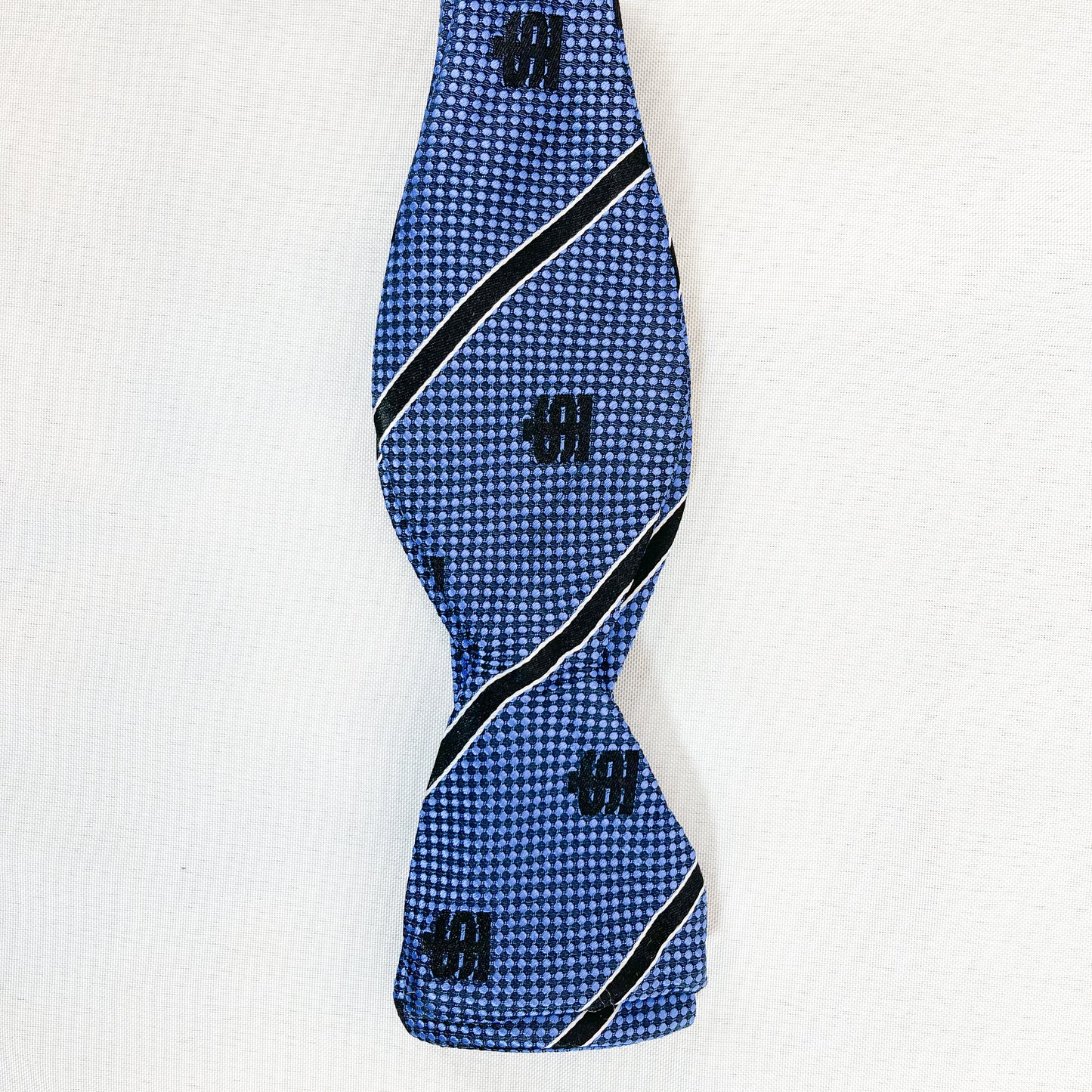 SILK WOVEN BOWTIE BLUE/BLACK